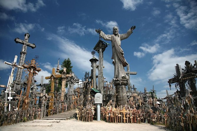 5,5 Hour Small Group Tour to Hill of Crosses from Riga - Key points before you book