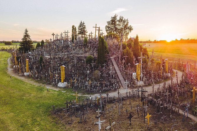 Hill of Crosses & Rundale Palace Tour - Should you book the Hill of Crosses and Rundāle Palace tour?