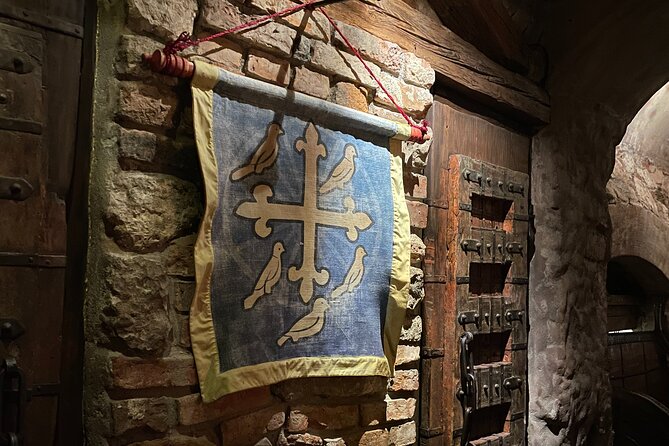 Medieval Experience: Guided Sightseeing and Food Tasting - Timing, transport, and practical details