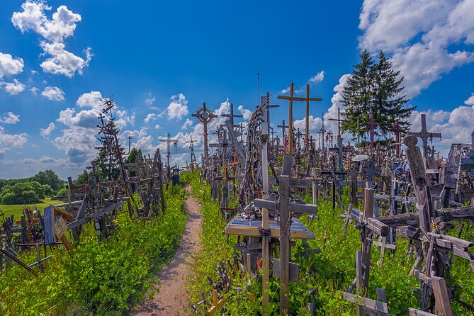 Private Full-Day Trip to Hill of Crosses, Rundale Palace & Bauska - Who should book this private Baltic day trip?