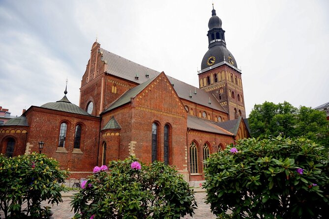 Private Riga Old Town Walking Tour - Why this is a smart first walk in Riga
