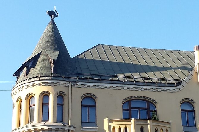 Private Riga Old Town Walking Tour - The Cat House and Riga’s lighter side