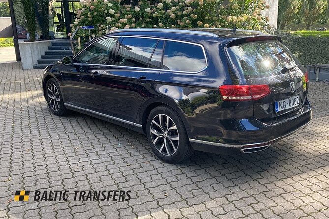 Private Transfer from Hotel to Riga Airport with English speaking driver - Luggage help and the small details that matter