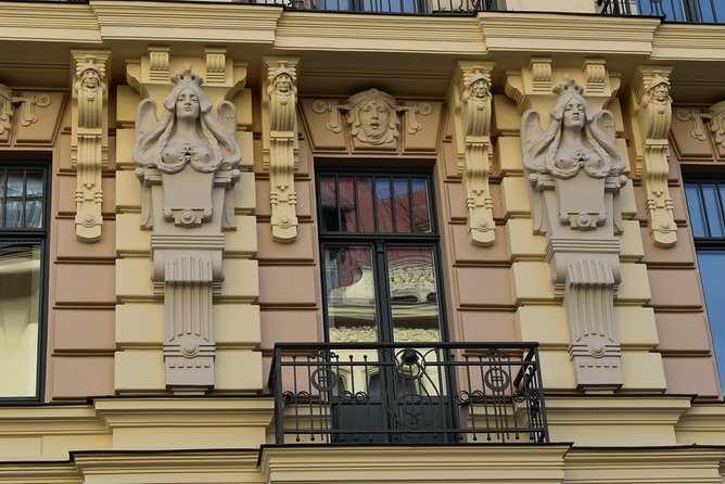 Riga Art Nouveau walking tour - Alberta Iela, Riga’s Art Nouveau showcase