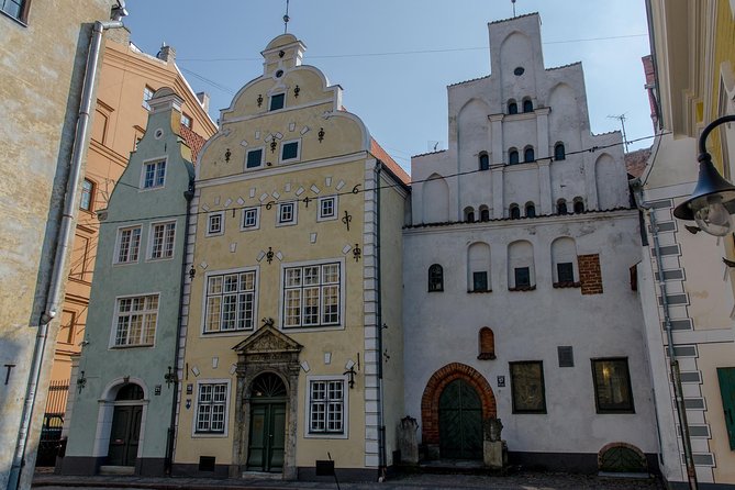 Riga Old Town walking tour - St. Peter’s Church and the Baltic skyline