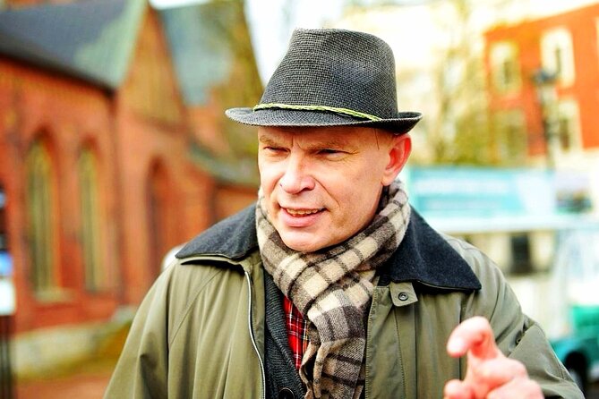 Riga Sightseeing Tour for First Time Visitors - Walking through Vecriga, Riga’s medieval core