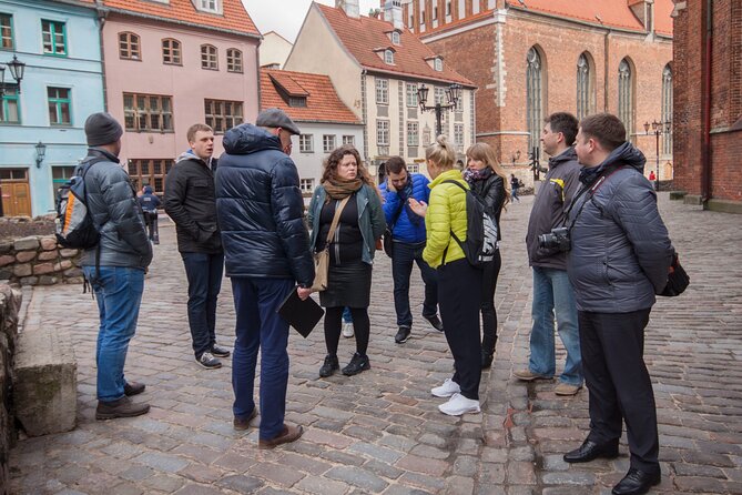 Riga Sightseeing Tour for First Time Visitors - Finding local food at Riga Central Market