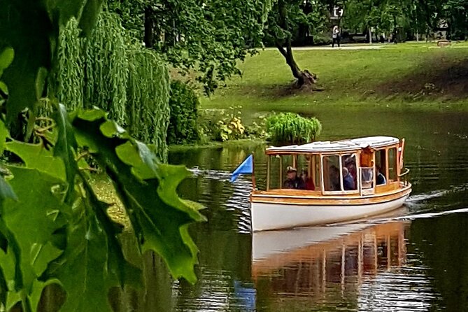 Riga Sightseeing Tour for First Time Visitors - The driving portion fills in the gaps