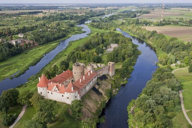 Riga to Vilnius - Sightseeing transfer - What the $459.81 group price really buys