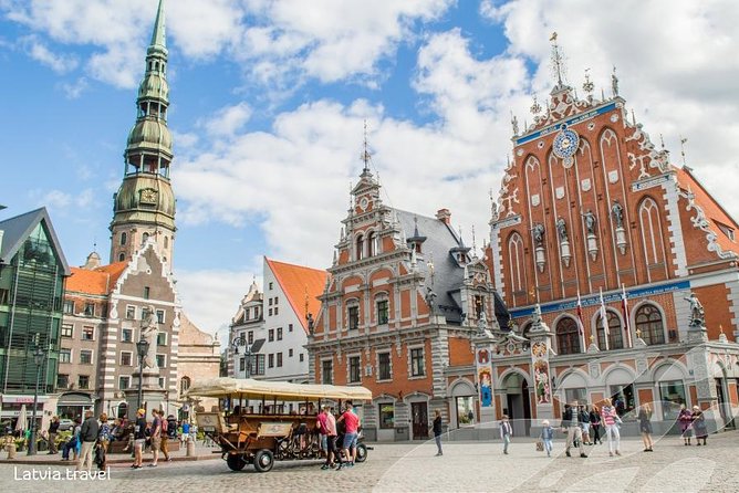 Riga walking guided Sightseeing tour - Three Riga districts, one private walking tour