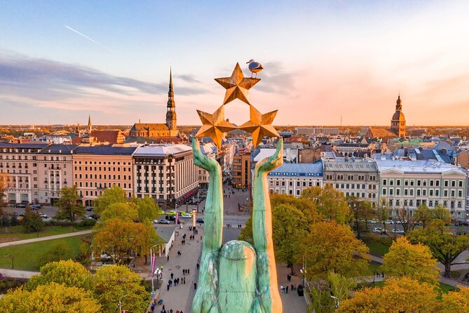 Riga walking guided Sightseeing tour - Timing, pickup, and walking demands